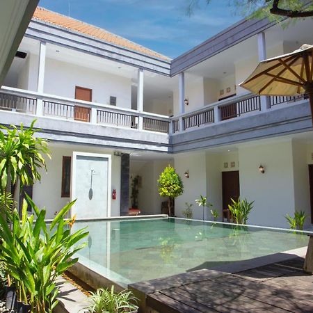 OYO 3910 Teges Inn Kuta Lombok Exterior foto