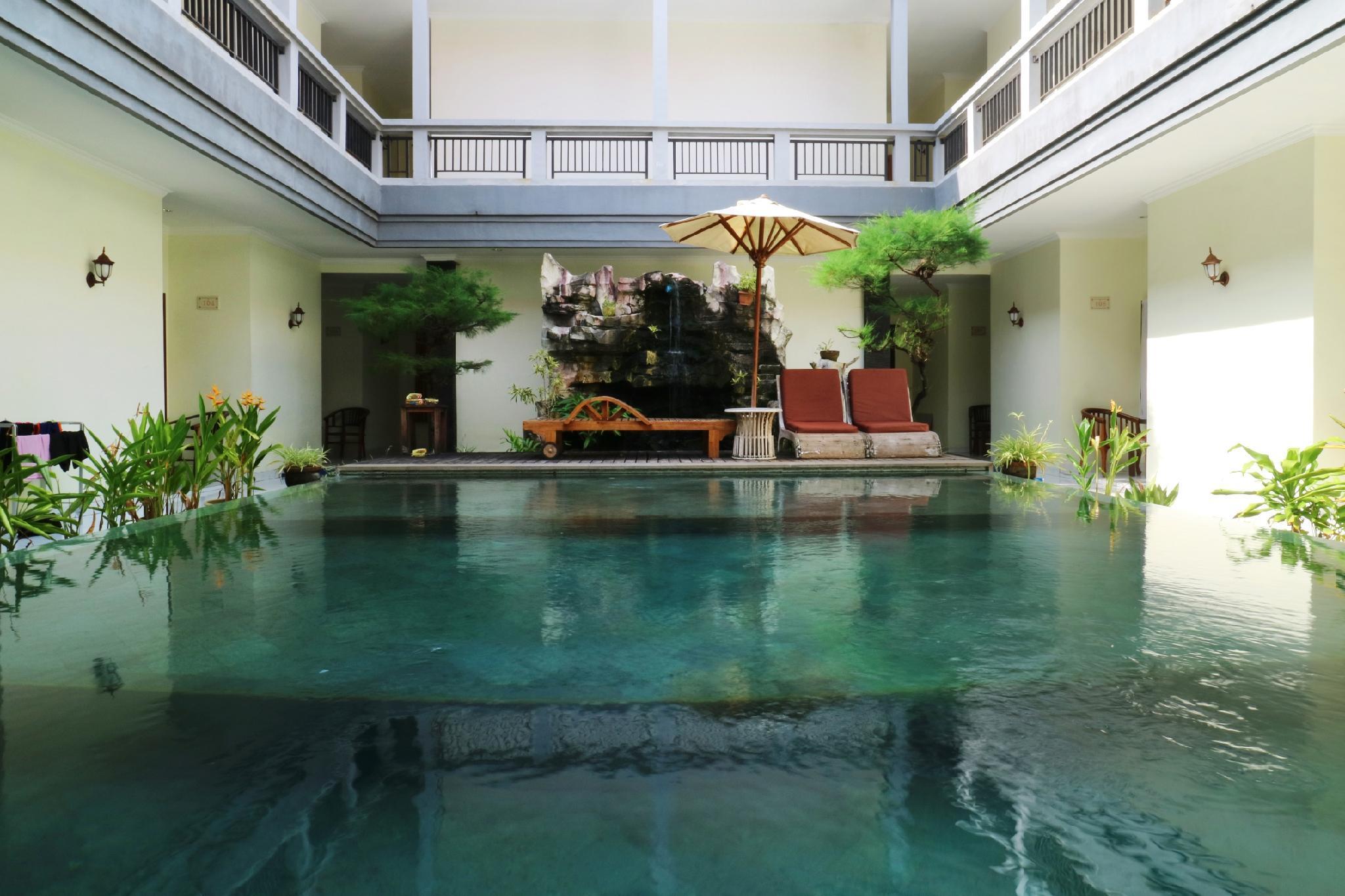 OYO 3910 Teges Inn Kuta Lombok Exterior foto