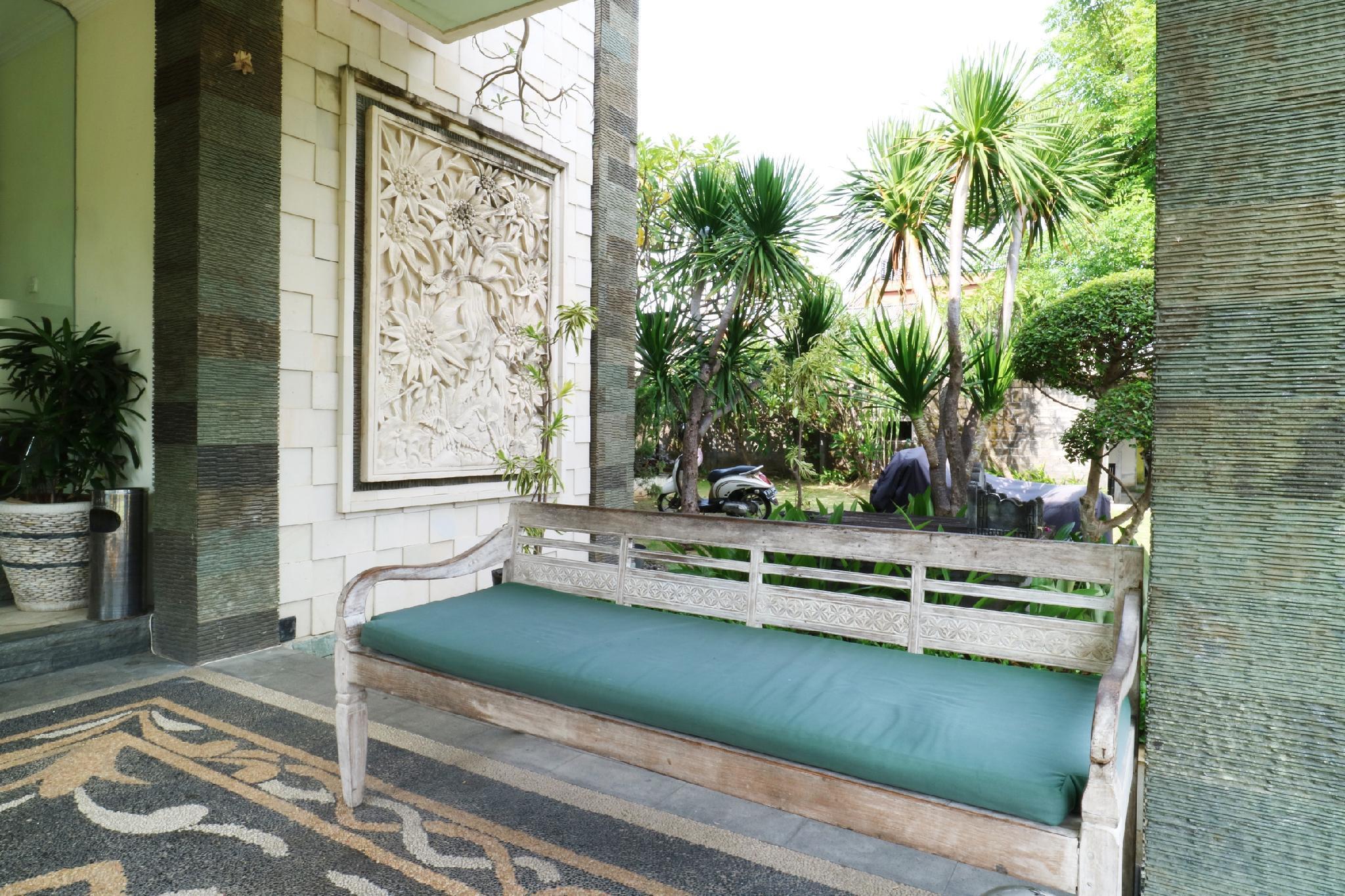 OYO 3910 Teges Inn Kuta Lombok Exterior foto